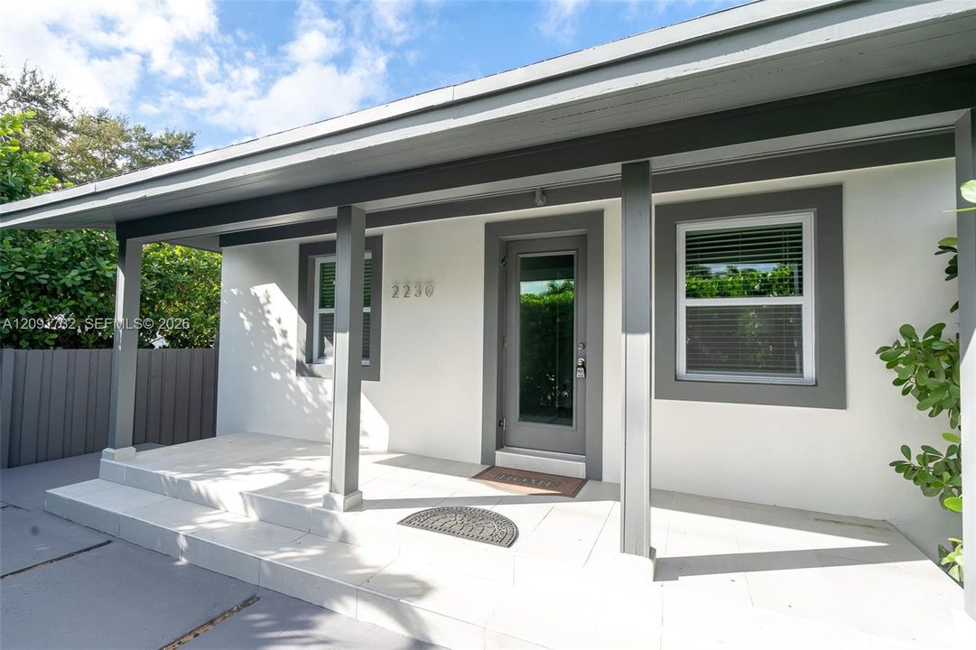 For Sale: $699,000 (3 beds, 2 baths, 2173 Square Feet)
