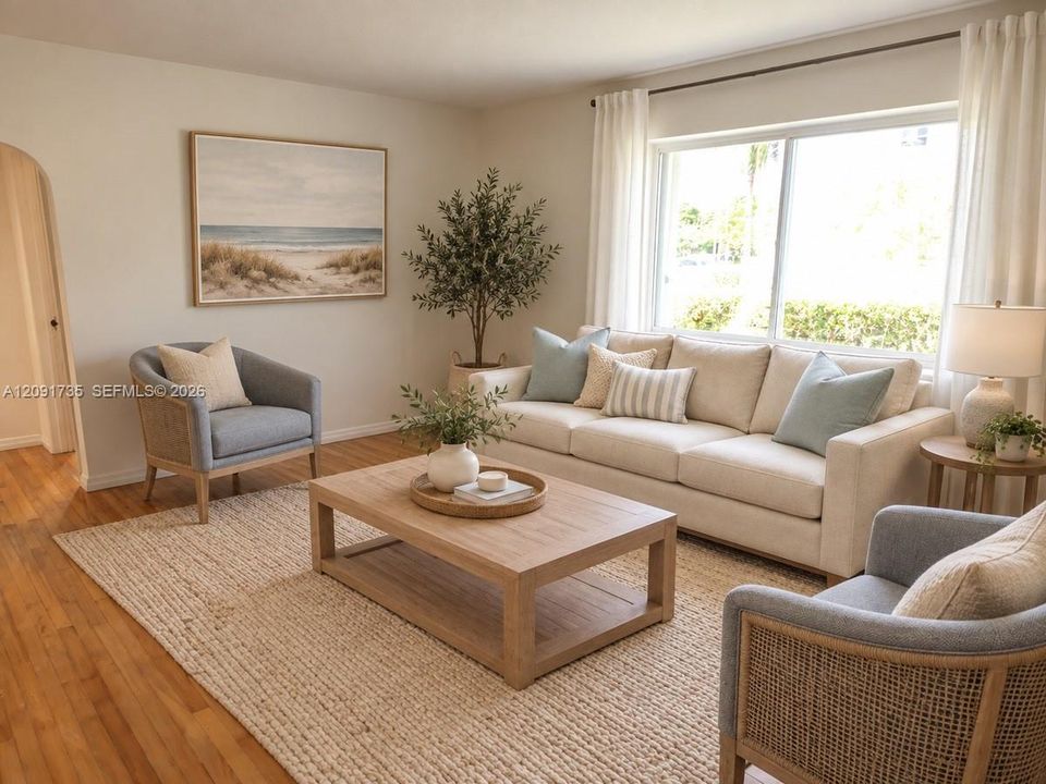 For Sale: $234,900 (2 beds, 1 baths, 860 Square Feet)
