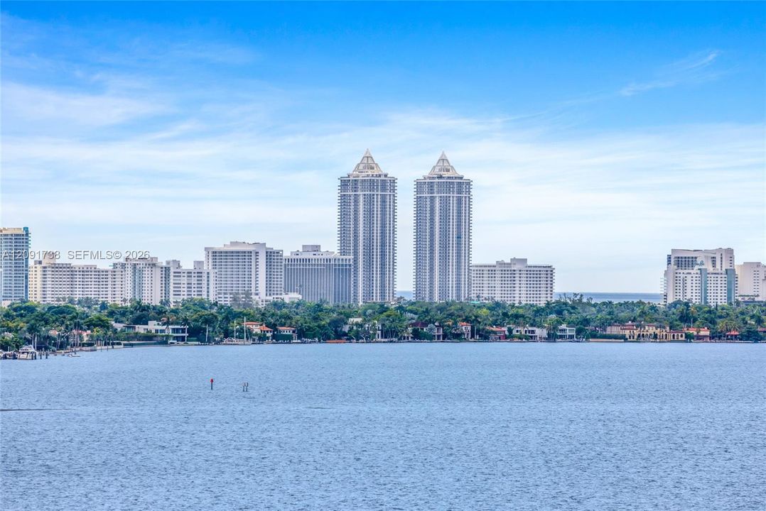 В аренду: $3,400 (2 спален, 2 ванн, 1030 Квадратных фут)