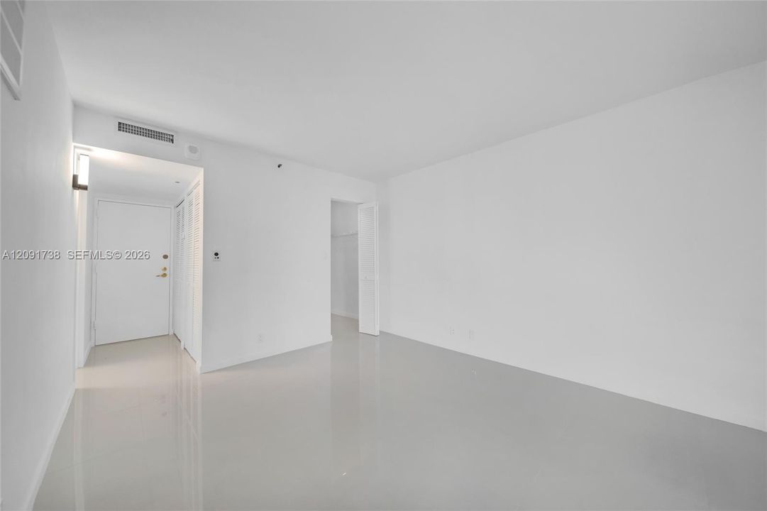 В аренду: $3,400 (2 спален, 2 ванн, 1030 Квадратных фут)