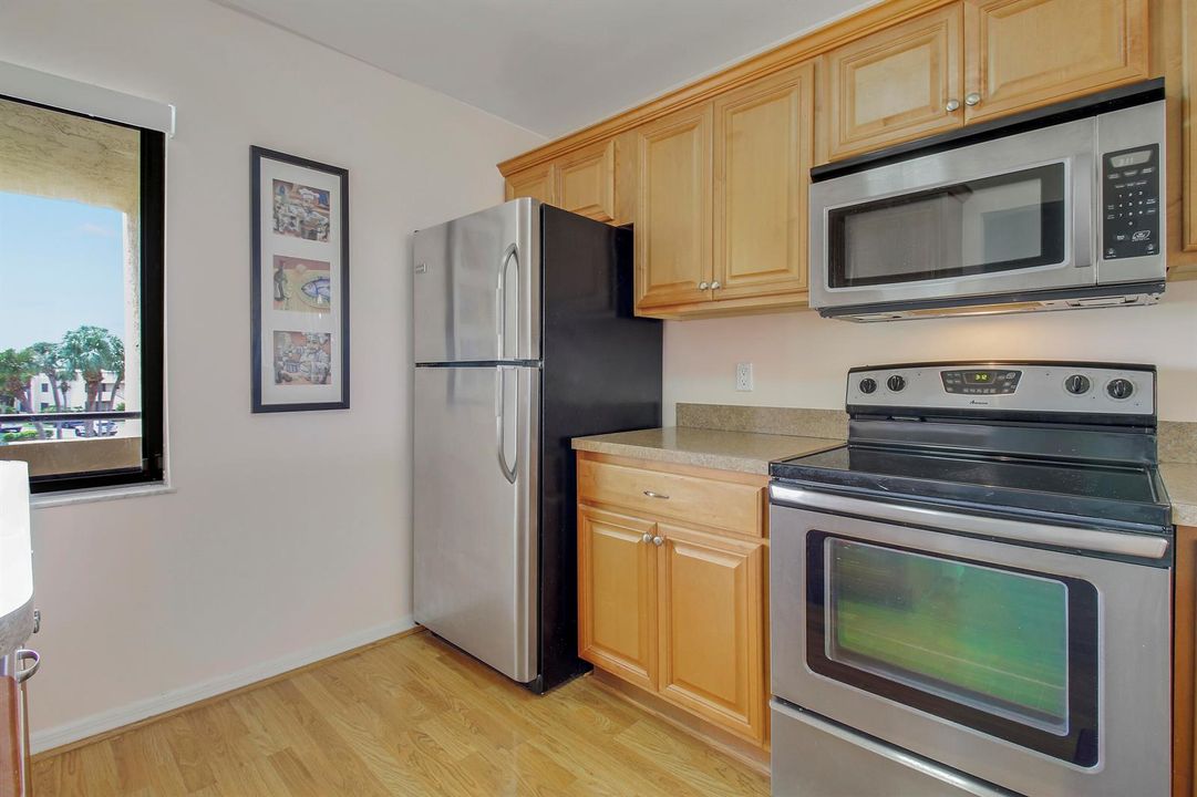 Williamsburg Kitchen #204
