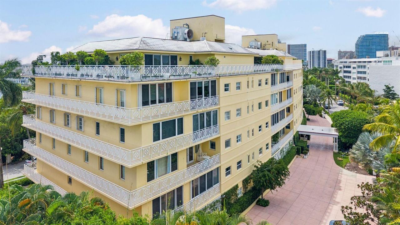 425 Worth Ave Palm Beach FL 09