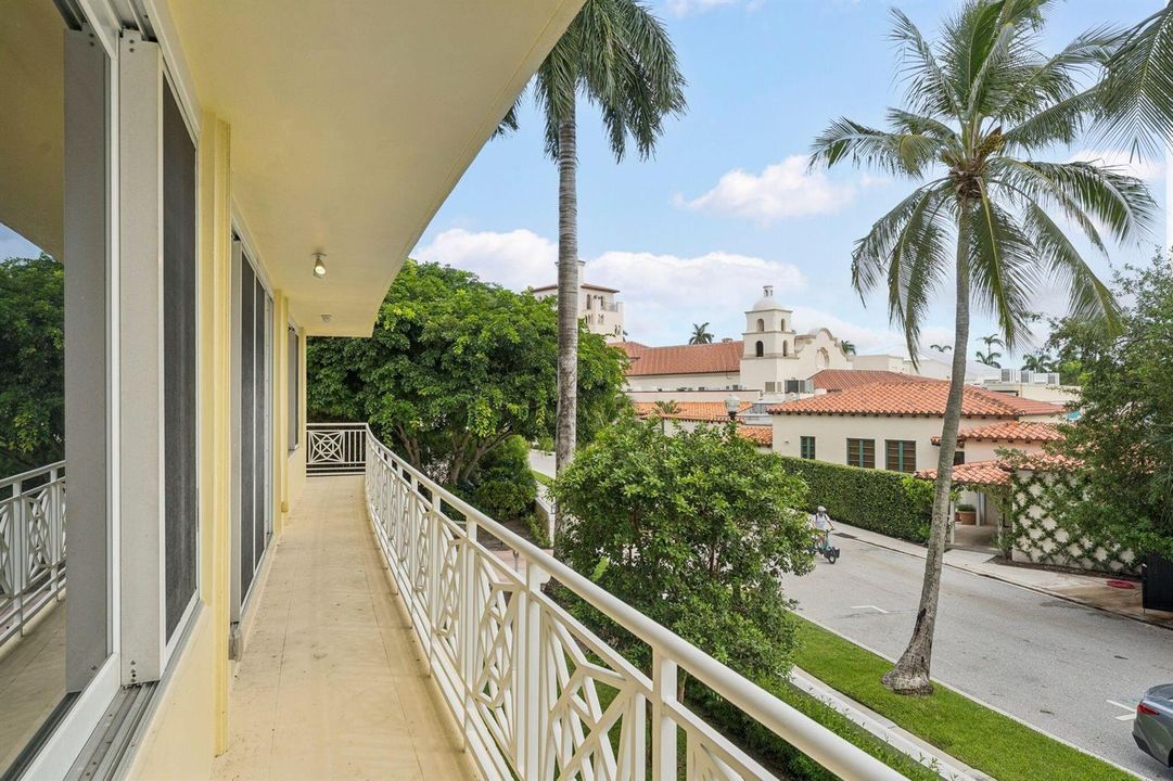 425 Worth Ave Palm Beach FL 52