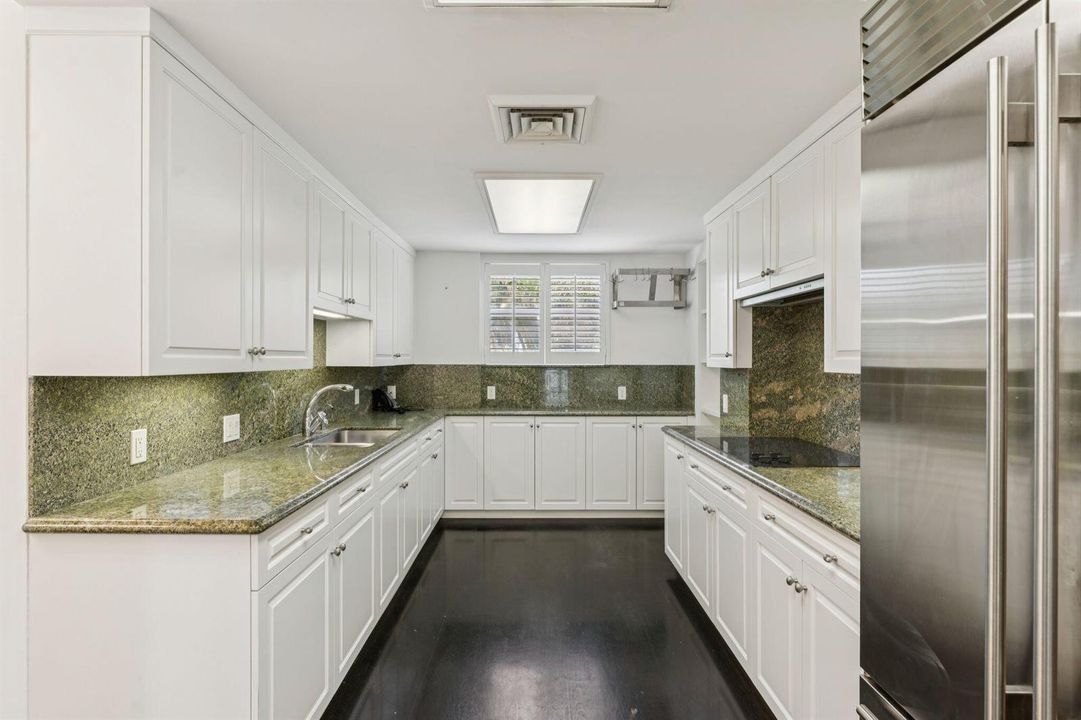 425 Worth Ave Palm Beach FL 23