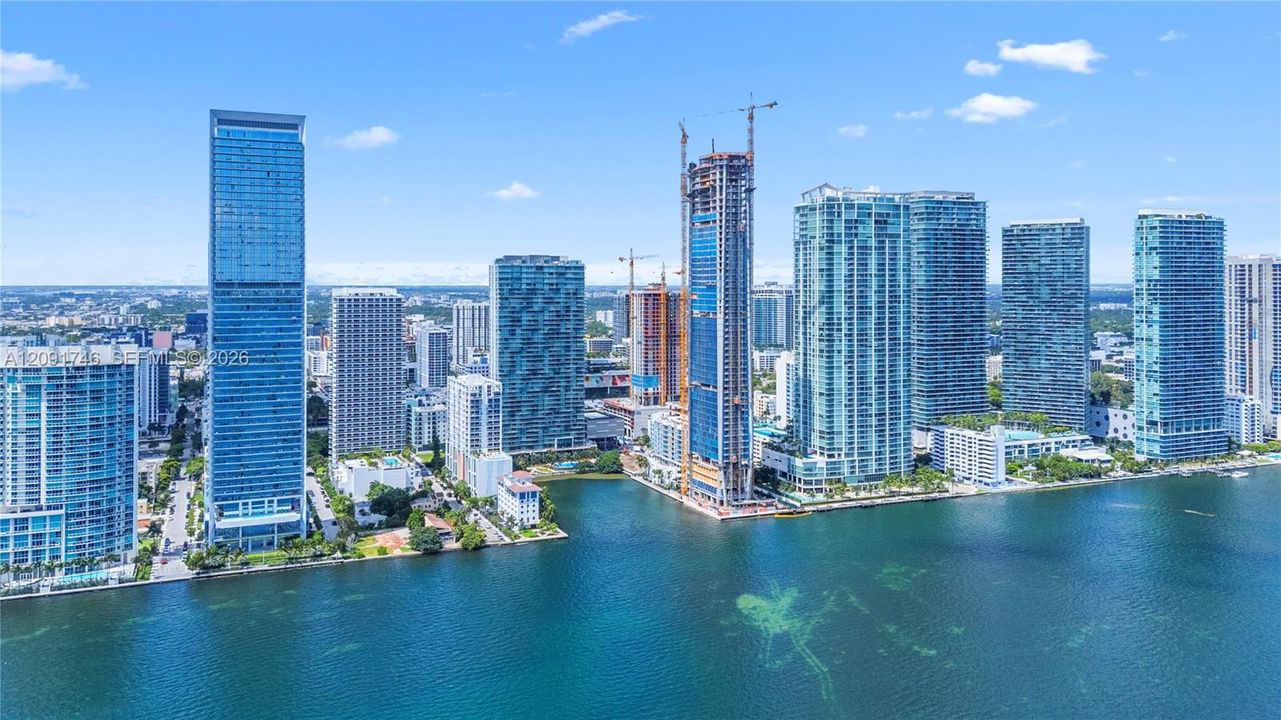 На продажу: $425,000 (1 спален, 1 ванн, 744 Квадратных фут)