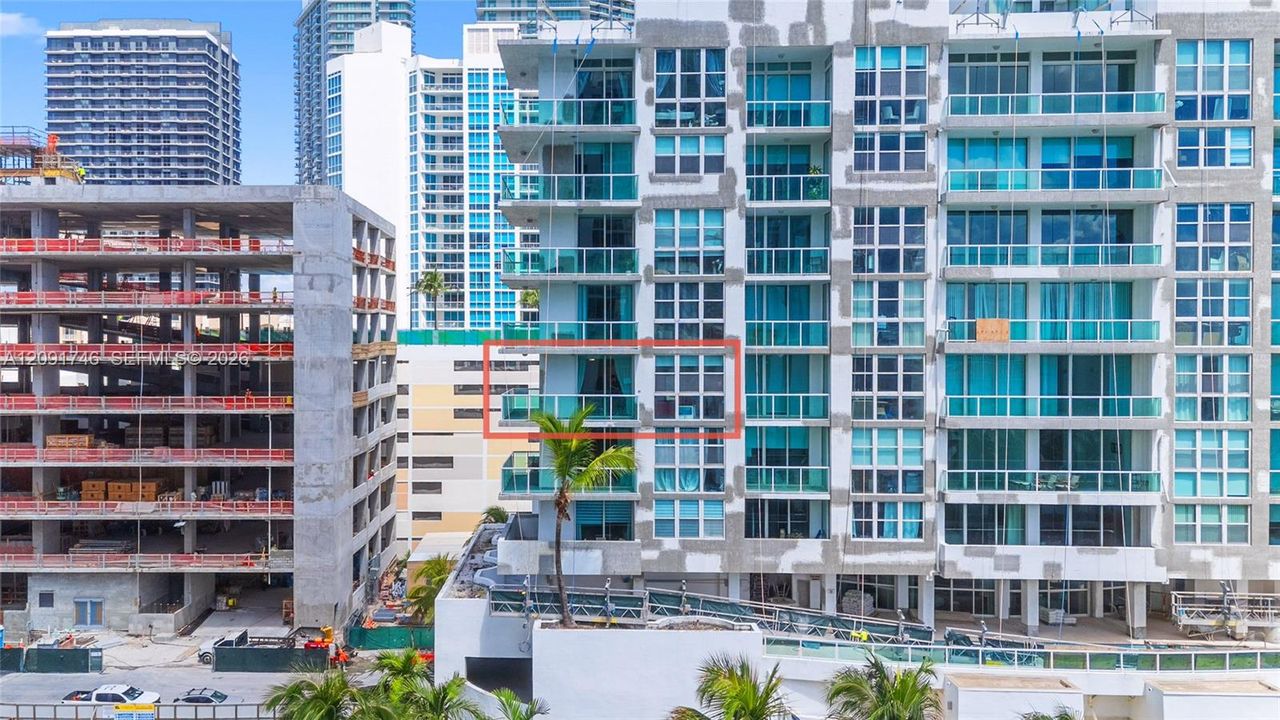 На продажу: $425,000 (1 спален, 1 ванн, 744 Квадратных фут)