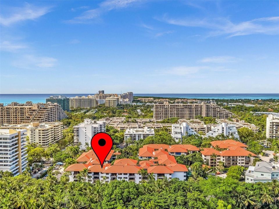 For Sale: $779,000 (2 beds, 2 baths, 1450 Square Feet)