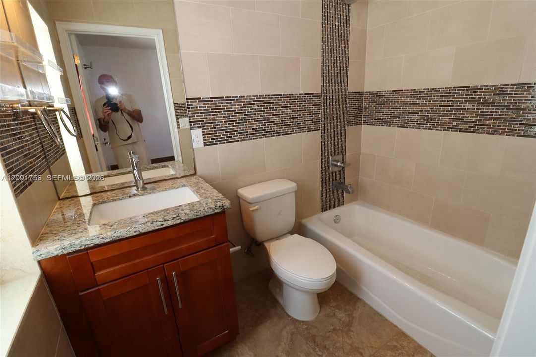 В аренду: $3,300 (3 спален, 3 ванн, 1800 Квадратных фут)