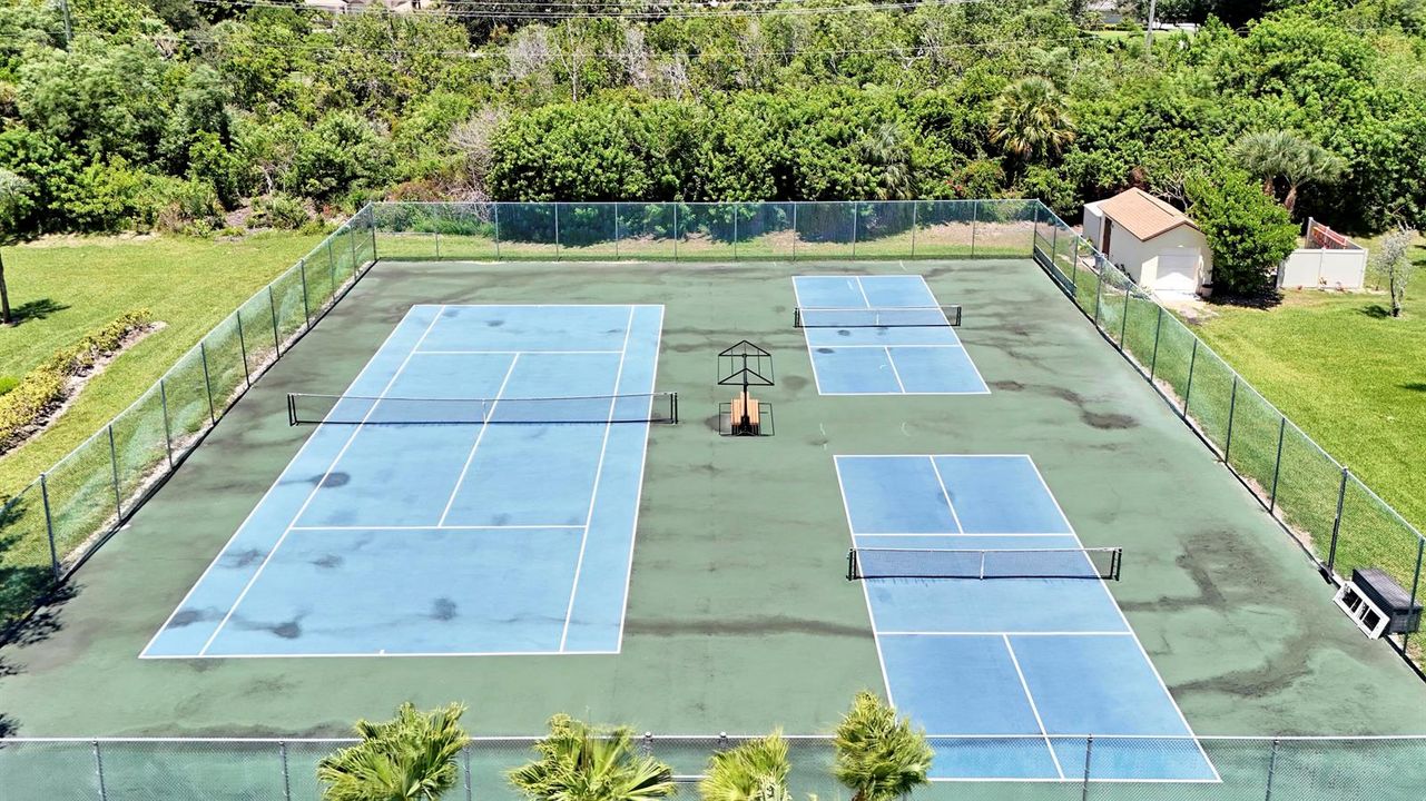 Community Tennis and Pickleball