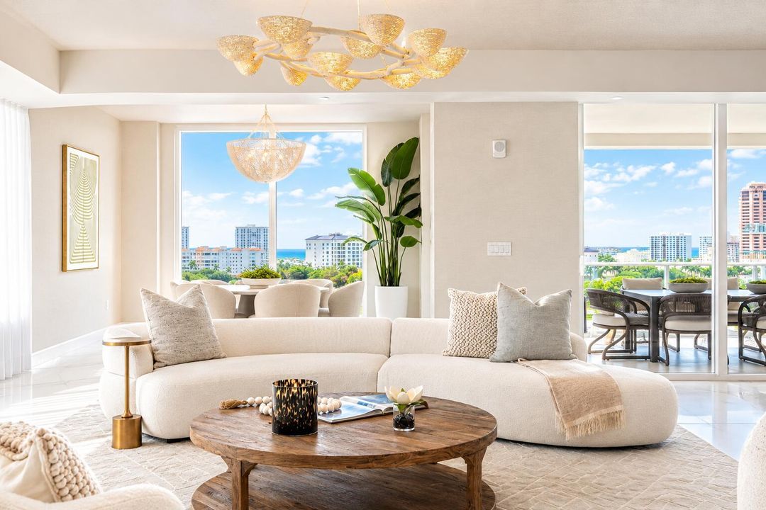 Grand Living Room.