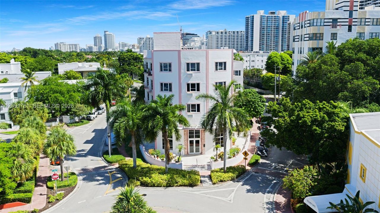 For Sale: $249,000 (0 beds, 1 baths, 320 Square Feet)