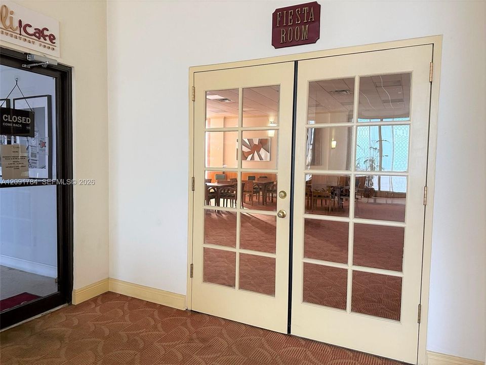 For Rent: $3,450 (1 beds, 2 baths, 1323 Square Feet)