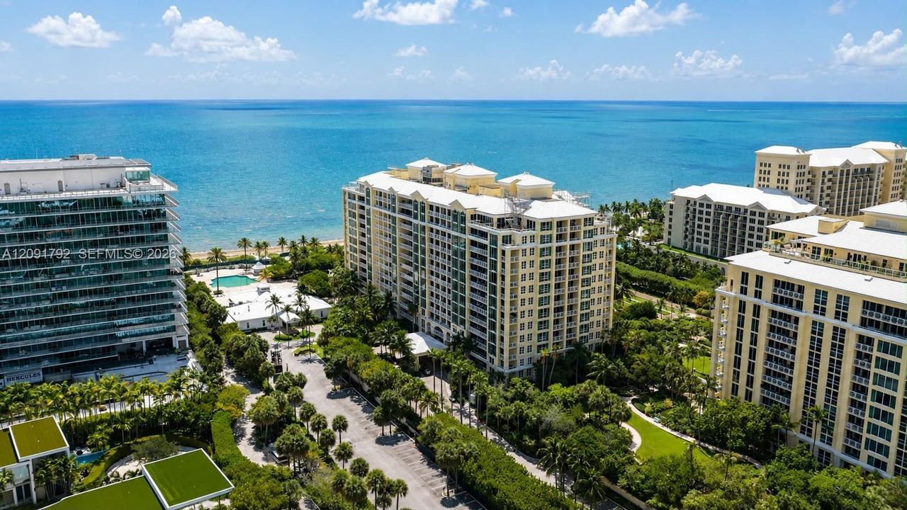 For Sale: $3,900,000 (4 beds, 4 baths, 2930 Square Feet)