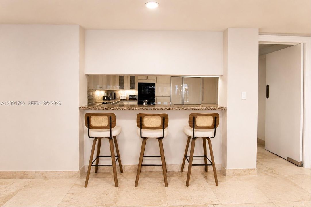 For Sale: $3,900,000 (4 beds, 4 baths, 2930 Square Feet)