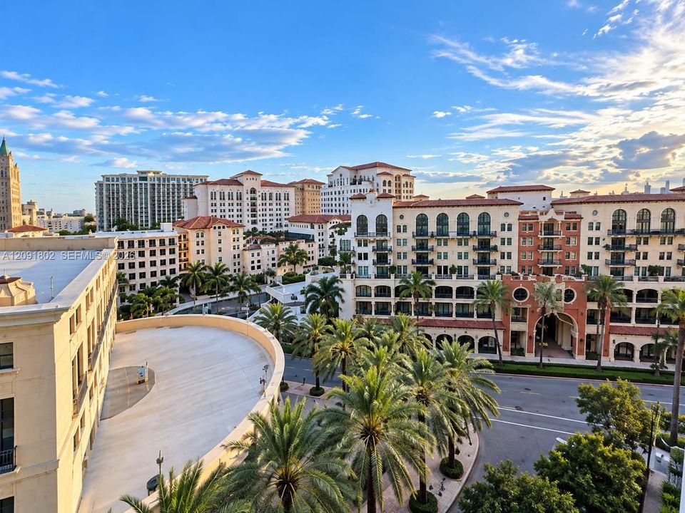 For Rent: $4,200 (2 beds, 2 baths, 1251 Square Feet)