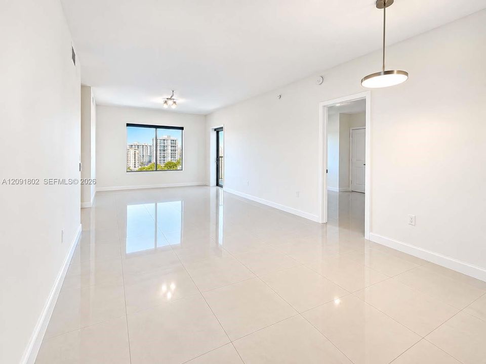 For Rent: $4,200 (2 beds, 2 baths, 1251 Square Feet)