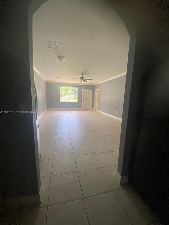 В аренду: $2,800 (3 спален, 2 ванн, 1500 Квадратных фут)