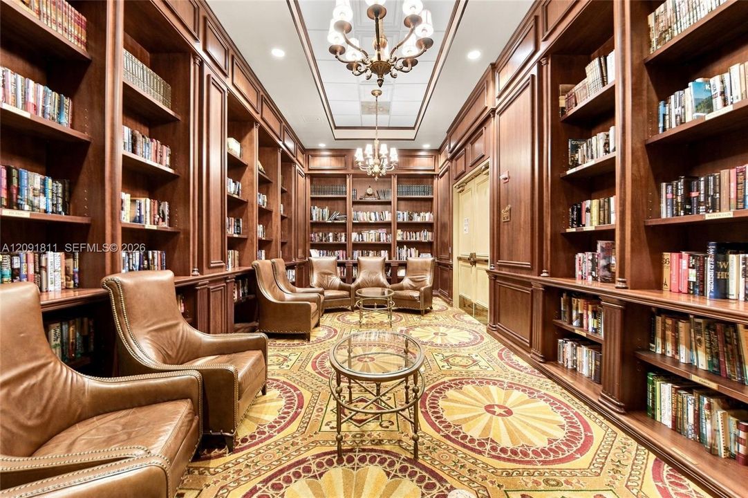 На продажу: $725,000 (3 спален, 2 ванн, 1742 Квадратных фут)