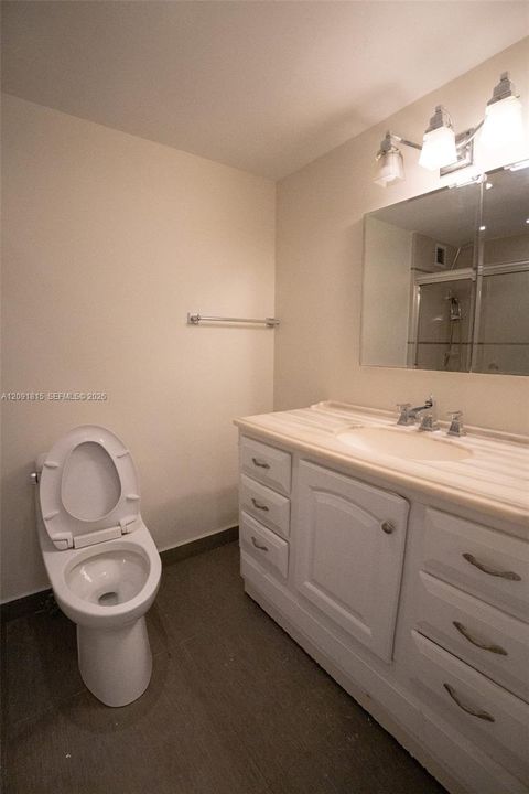 For Rent: $3,600 (2 beds, 2 baths, 1134 Square Feet)