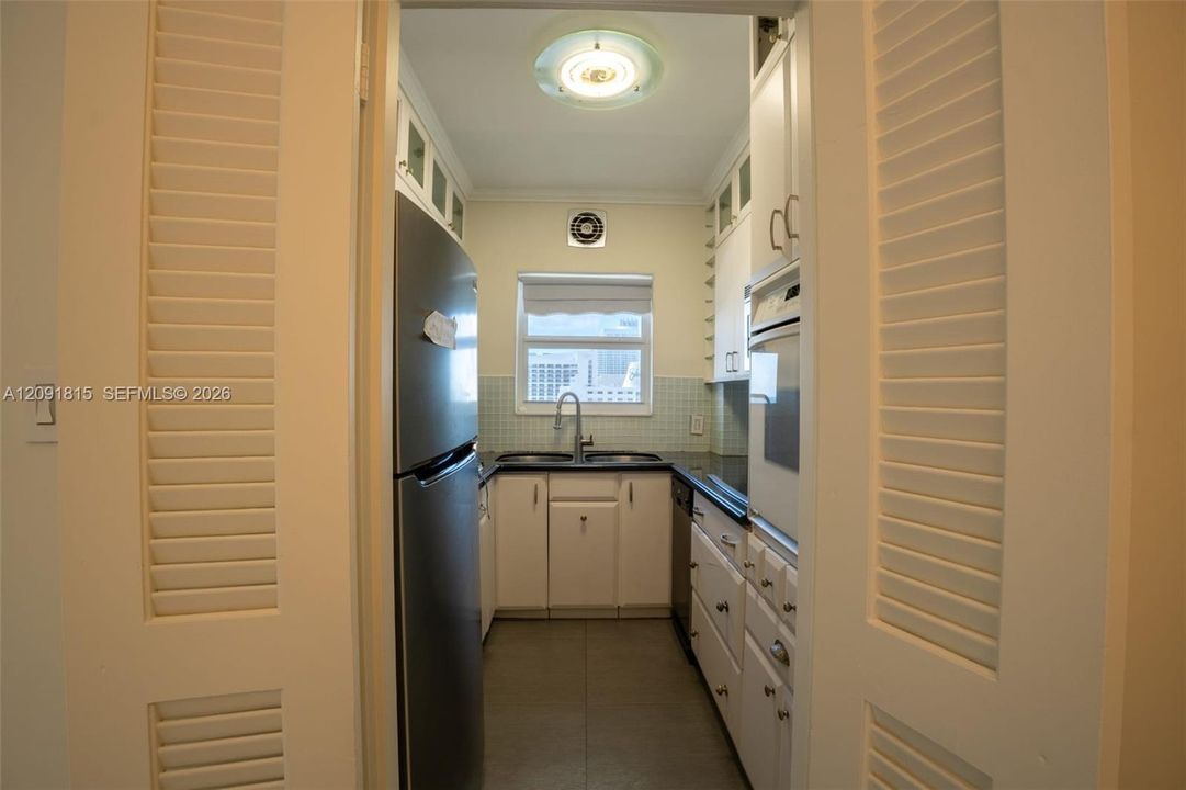 For Rent: $3,600 (2 beds, 2 baths, 1134 Square Feet)