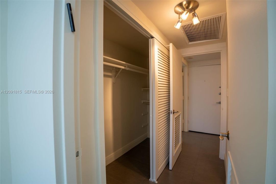 For Rent: $3,600 (2 beds, 2 baths, 1134 Square Feet)