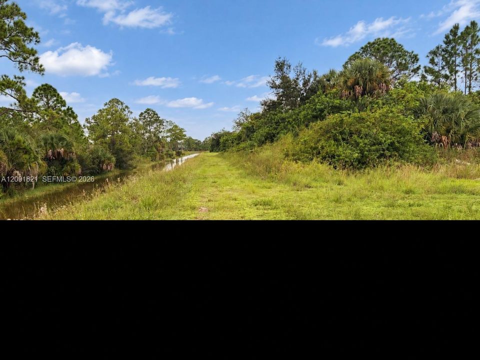 For Sale: $28,000 (0.50 acres)