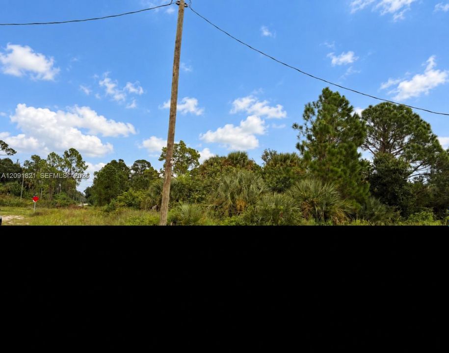 For Sale: $28,000 (0.50 acres)