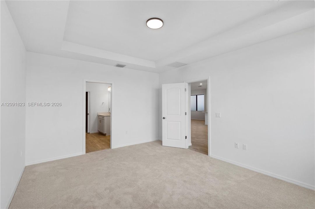 For Rent: $4,700 (3 beds, 2 baths, 2094 Square Feet)