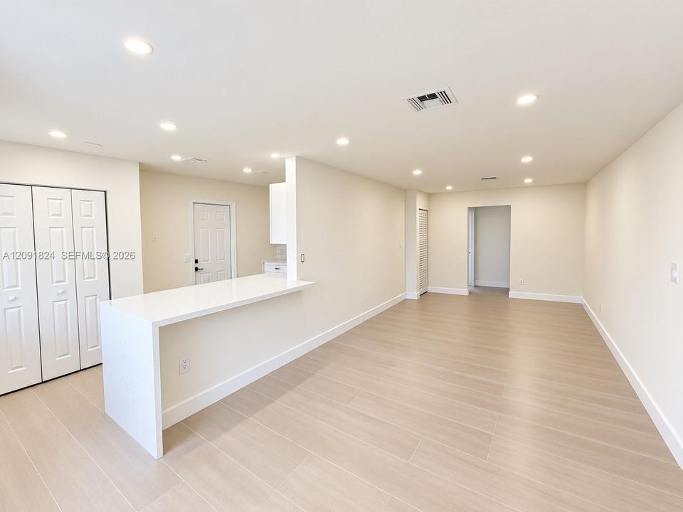 For Sale: $635,000 (4 beds, 2 baths, 1444 Square Feet)
