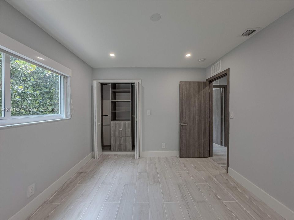 En Venta: $2,090,000 (5 camas, 4 baños, 3178 Pies cuadrados)