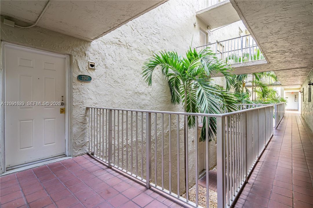 En Venta: $260,000 (2 camas, 2 baños, 960 Pies cuadrados)