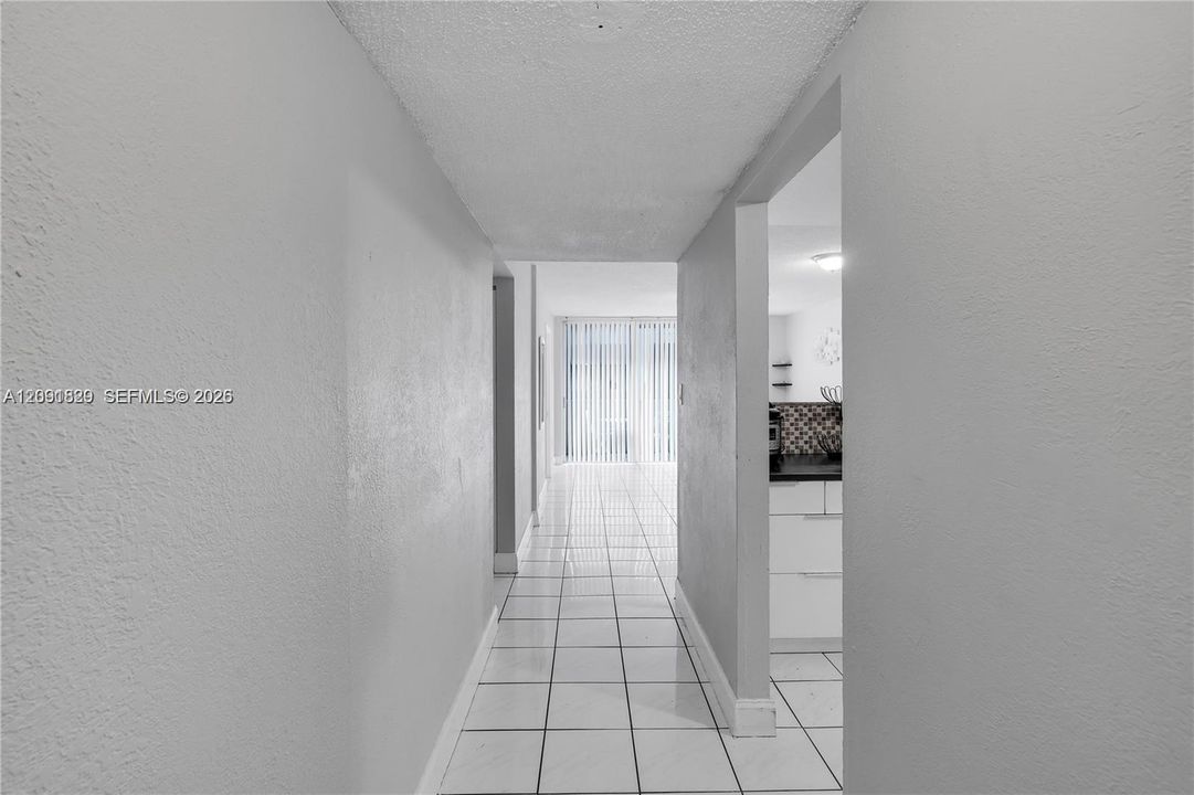 En Venta: $260,000 (2 camas, 2 baños, 960 Pies cuadrados)