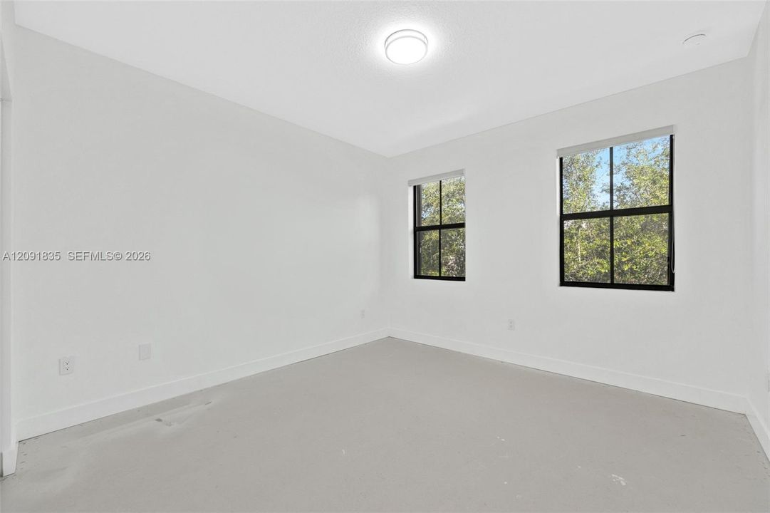 For Sale: $520,000 (4 beds, 3 baths, 2201 Square Feet)