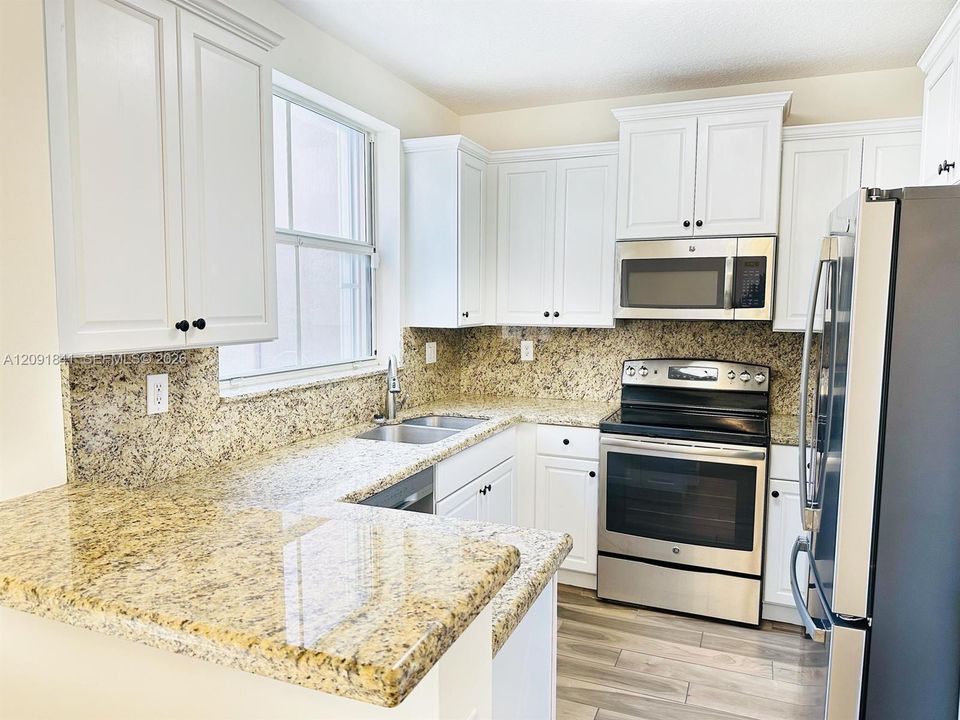 For Rent: $3,100 (2 beds, 2 baths, 1480 Square Feet)