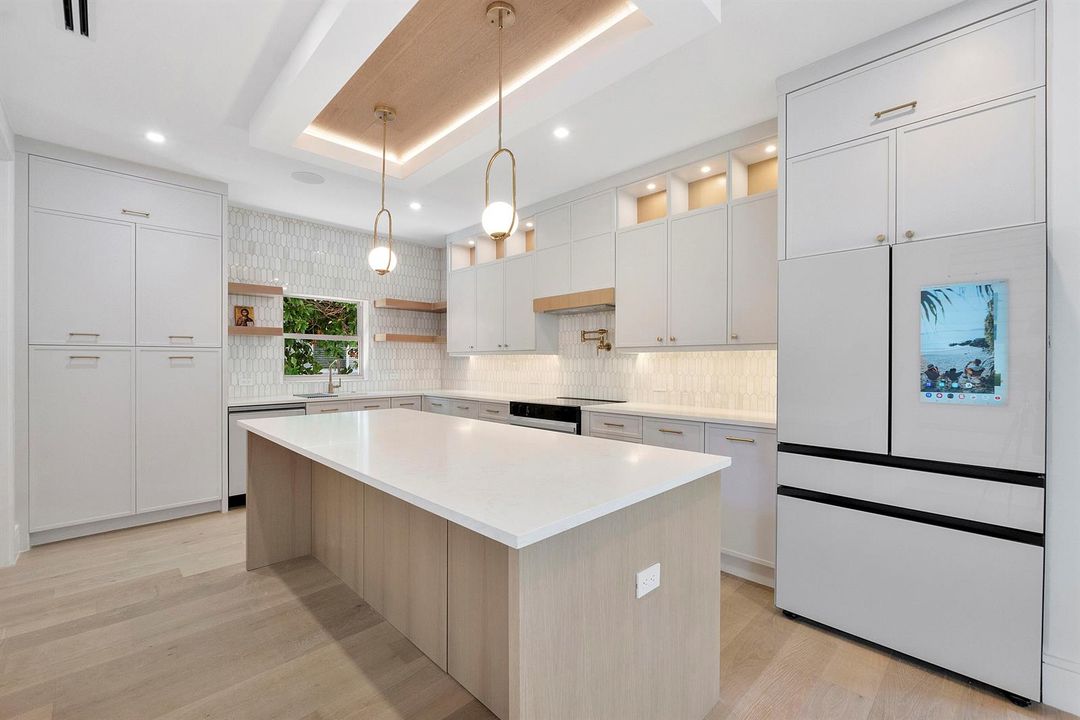 303 Sw 14th Pl_091