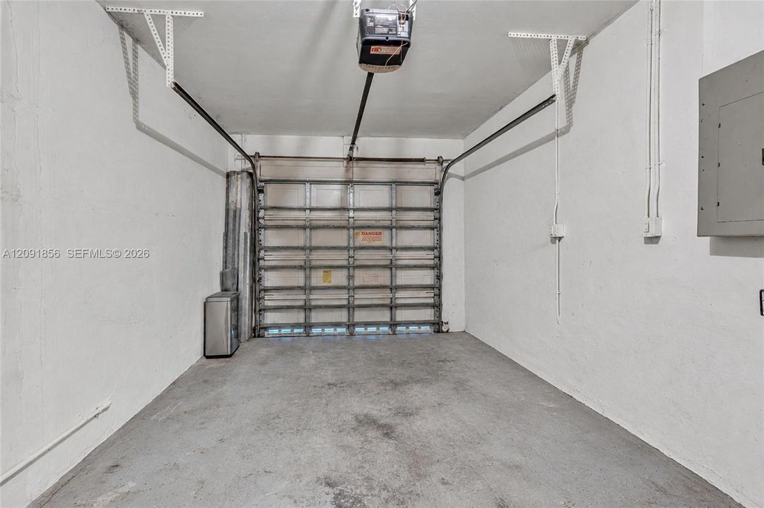En Venta: $499,000 (3 camas, 2 baños, 1648 Pies cuadrados)