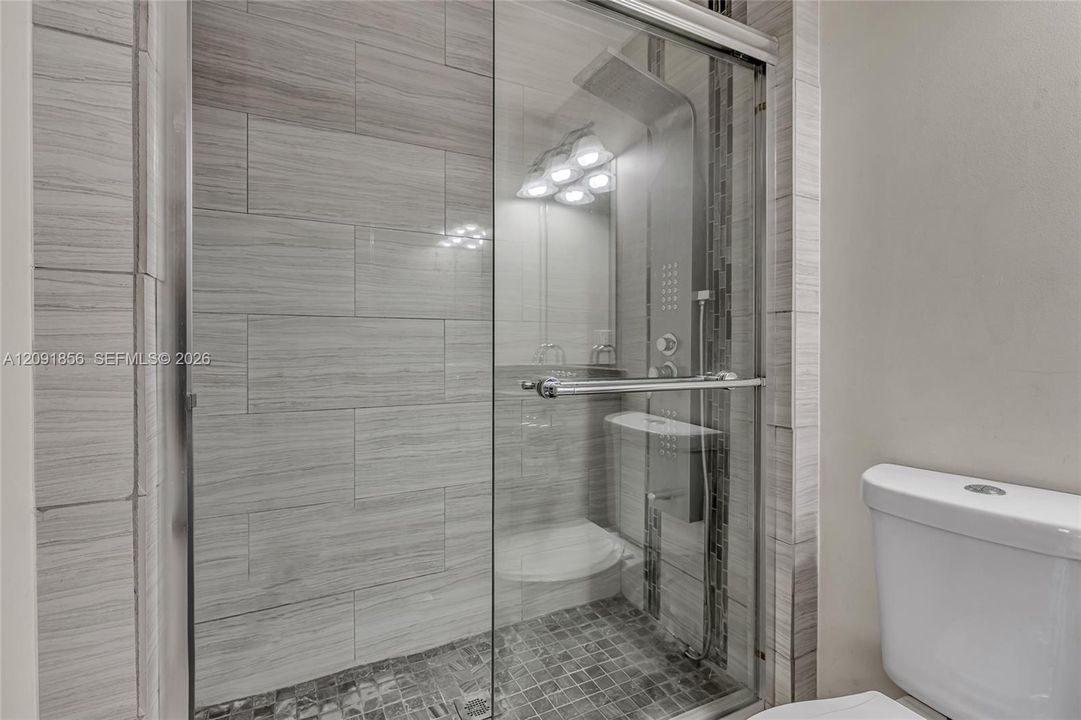 En Venta: $499,000 (3 camas, 2 baños, 1648 Pies cuadrados)