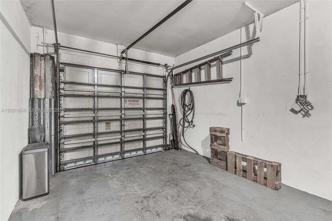 En Venta: $499,000 (3 camas, 2 baños, 1648 Pies cuadrados)