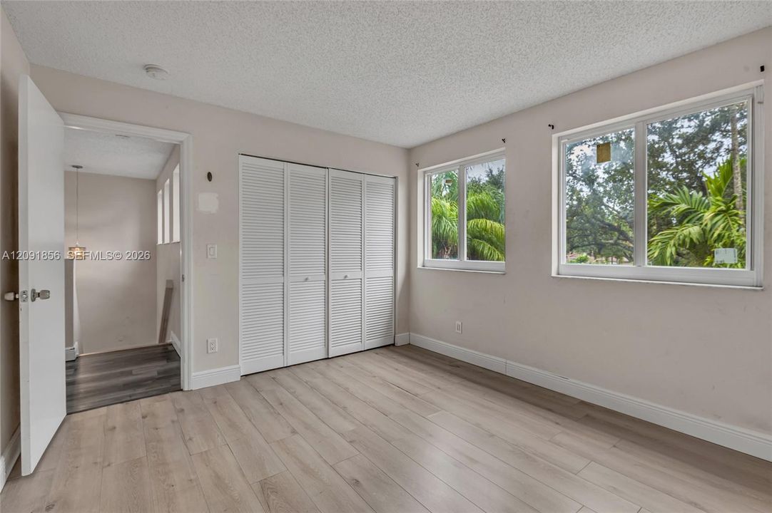En Venta: $499,000 (3 camas, 2 baños, 1648 Pies cuadrados)