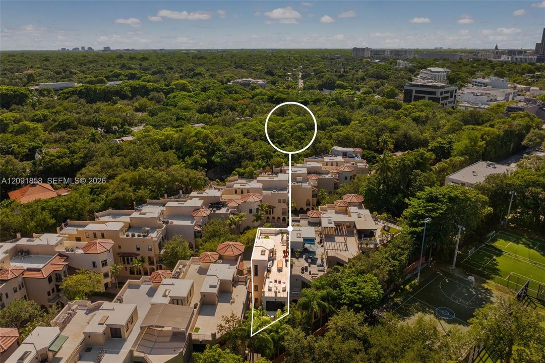 En Venta: $6,710,000 (4 camas, 4 baños, 6140 Pies cuadrados)