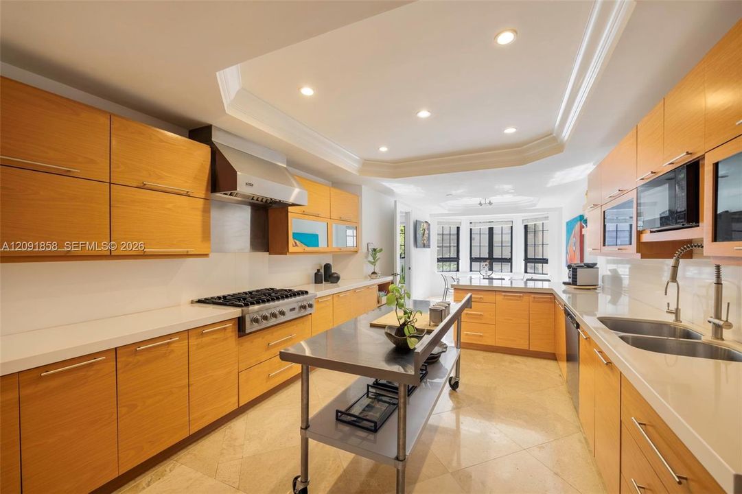 En Venta: $6,710,000 (4 camas, 4 baños, 6140 Pies cuadrados)