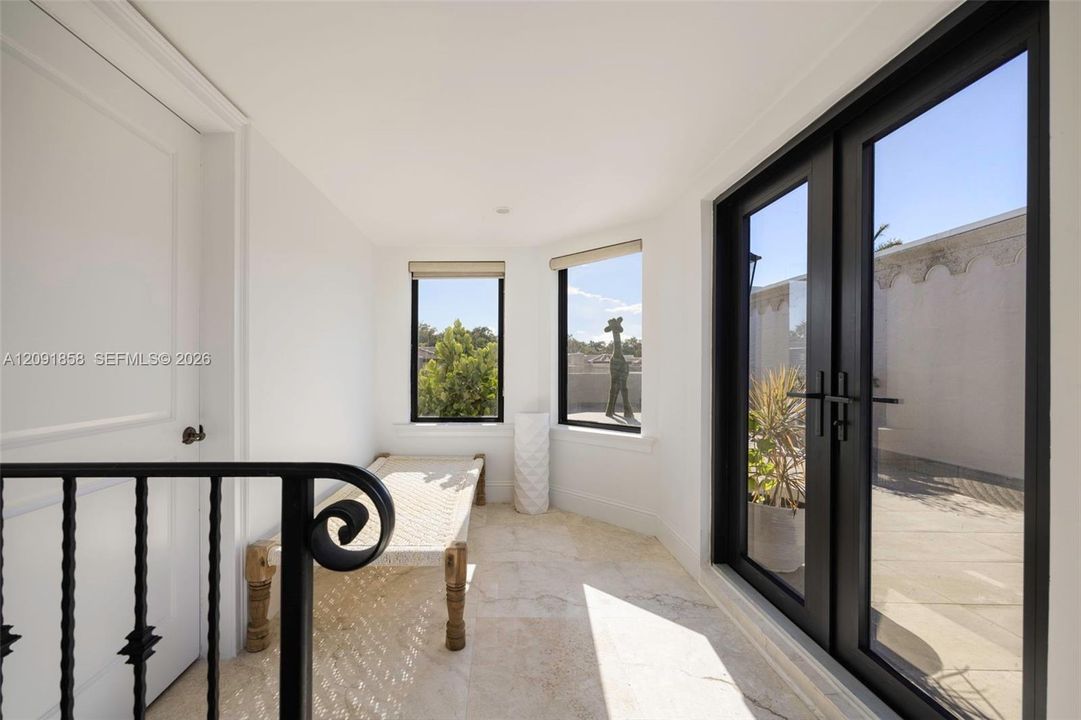 En Venta: $6,710,000 (4 camas, 4 baños, 6140 Pies cuadrados)