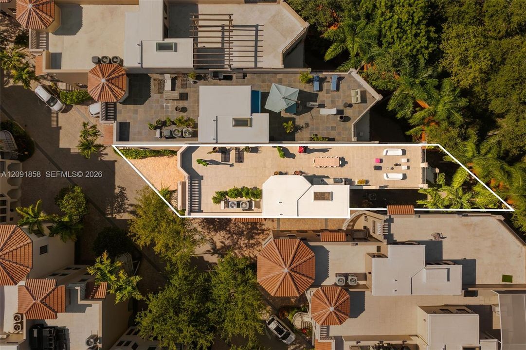 En Venta: $6,710,000 (4 camas, 4 baños, 6140 Pies cuadrados)