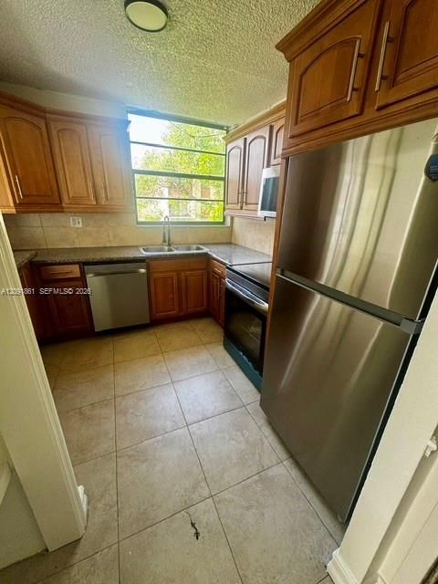 En Renta: $2,450 (3 camas, 2 baños, 1249 Pies cuadrados)