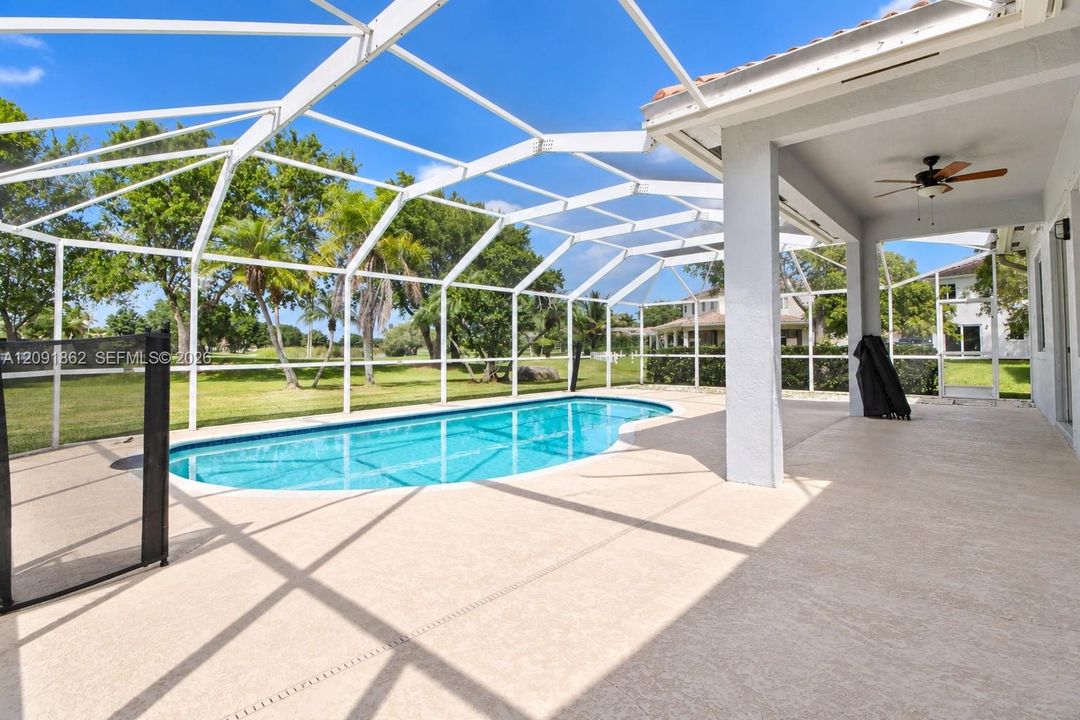 For Sale: $568,000 (4 beds, 3 baths, 2099 Square Feet)