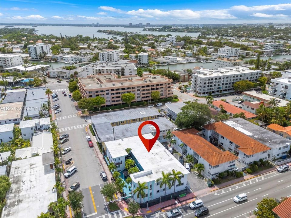 For Rent: $1,850 (1 beds, 1 baths, 10859 Square Feet)