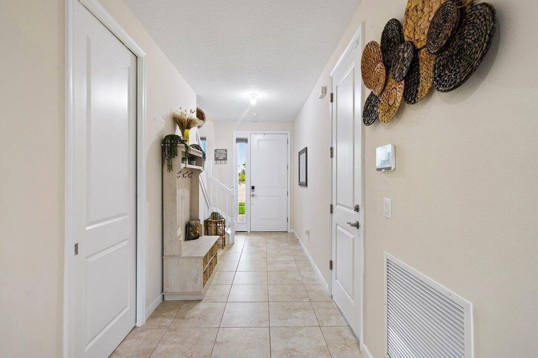 004-16310OakviewDrive-Westlake-FL-33470-