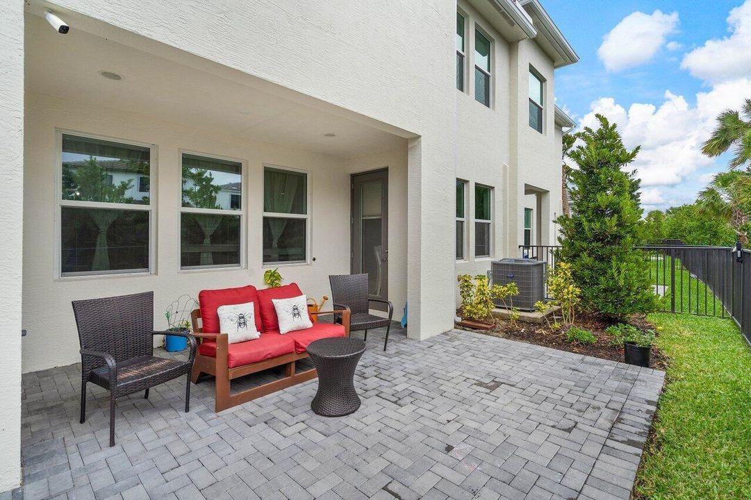 031-16310OakviewDrive-Westlake-FL-33470-