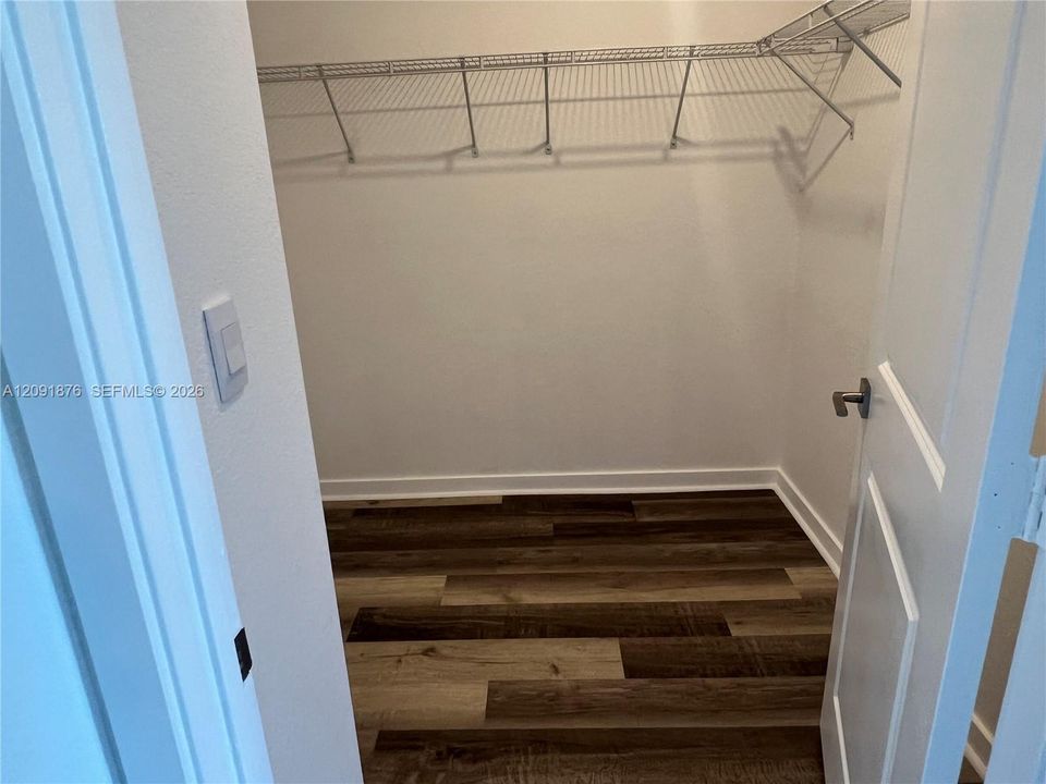 На продажу: $359,000 (3 спален, 2 ванн, 1542 Квадратных фут)