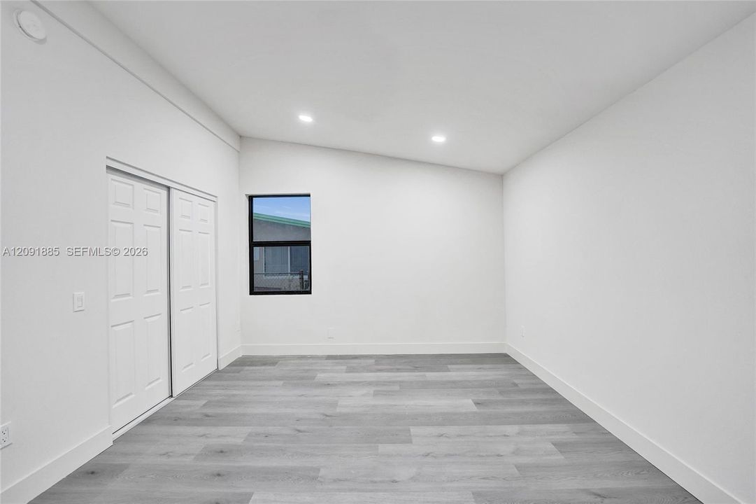 En Venta: $599,400 (4 camas, 3 baños, 1696 Pies cuadrados)